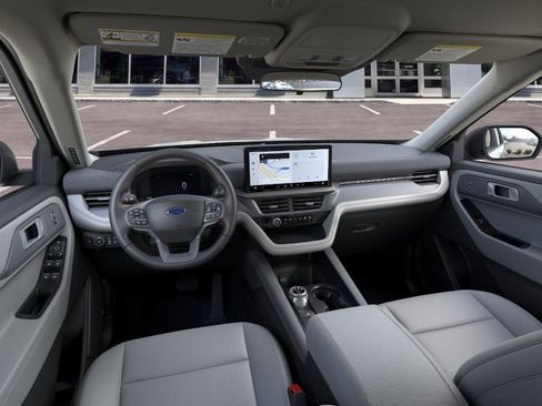 New 2026 Ford Explorer Active w/ Active Comfort Package AWD/4WD image 9