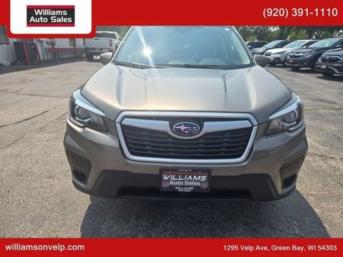 Used 2019 Subaru Forester Premium w/ All-Weather Package AWD/4WD image 9