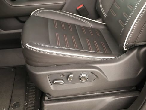 Used 2026 GMC Sierra 1500 AT4X AWD/4WD image 25