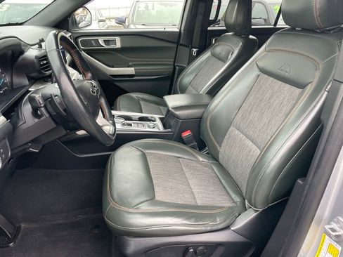 Used 2021 Ford Explorer Timberline image 6