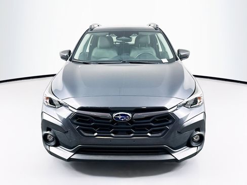 Used 2024 Subaru Crosstrek 2.0i Premium image 2