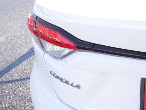 Certified 2024 Toyota Corolla LE image 17