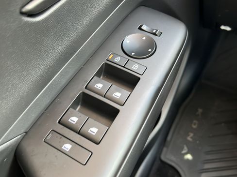 Certified 2024 Hyundai Kona SEL FWD image 18