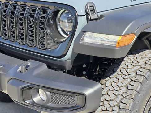New 2026 Jeep Wrangler Unlimited Sport AWD/4WD image 7