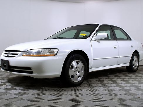 Used 2002 Honda Accord EX image 2