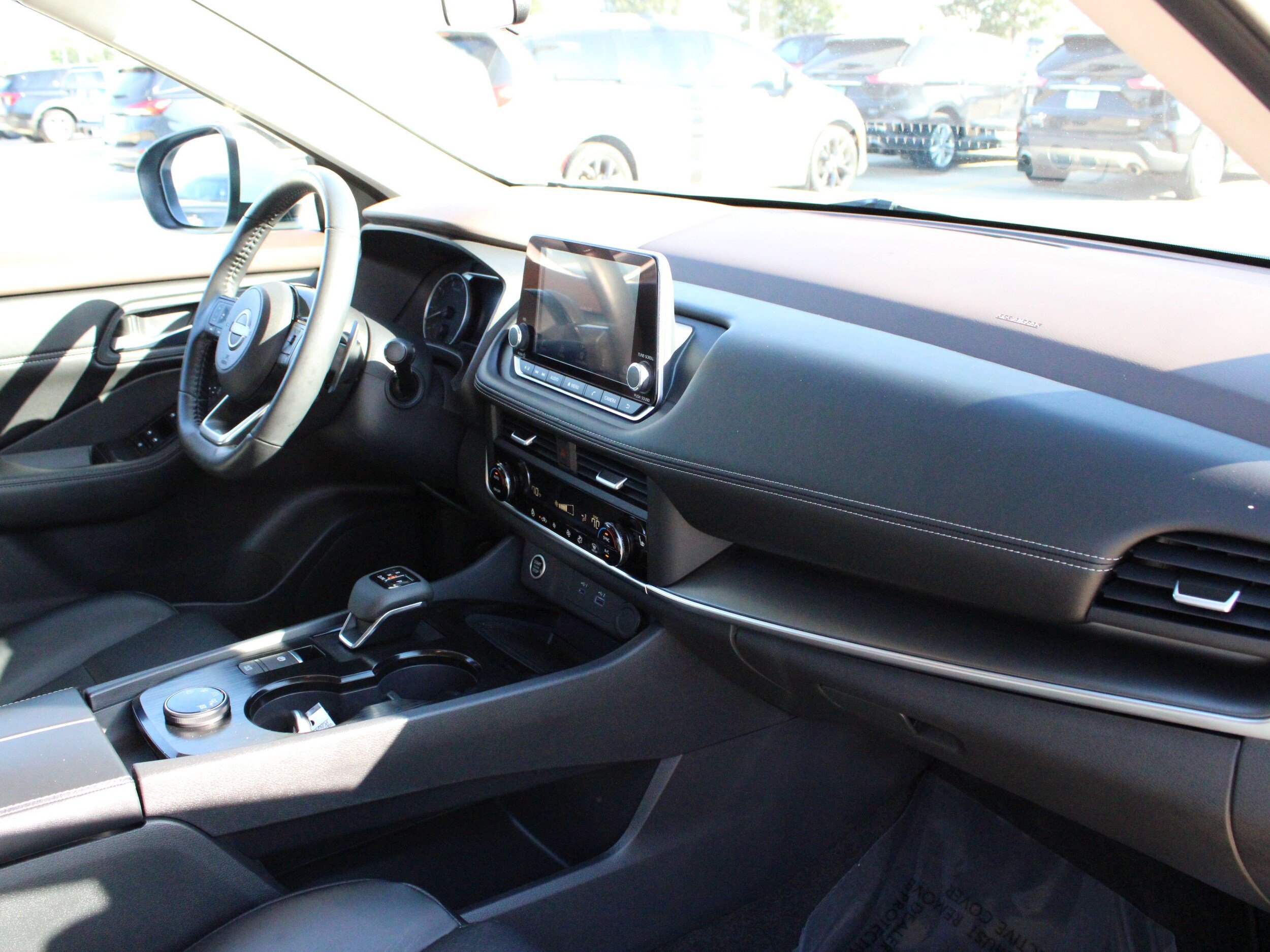 Used 2023 Nissan Rogue SV w/ SV Premium B Package AWD/4WD image 39