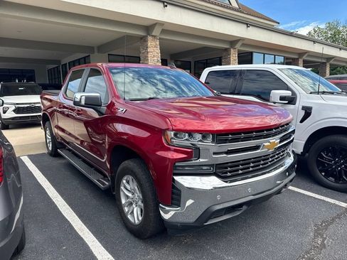 Certified 2020 Chevrolet Silverado 1500 LT w/ All-Star Edition AWD/4WD image 3