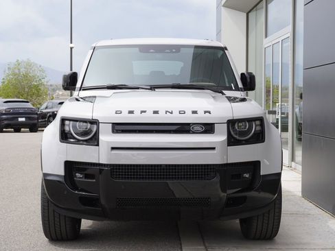 New 2026 Land Rover Defender 110 X-Dynamic SE AWD/4WD image 5