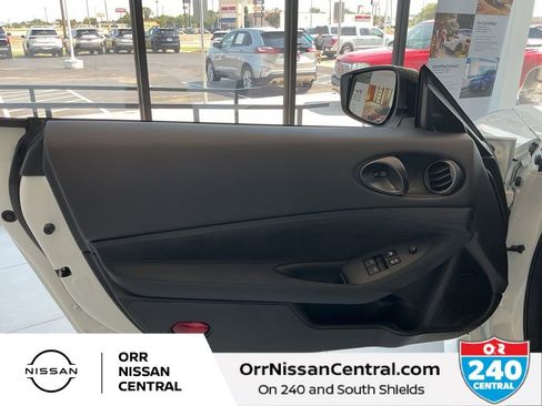 New 2025 Nissan Z Performance w/ Floor Mat Package image 7