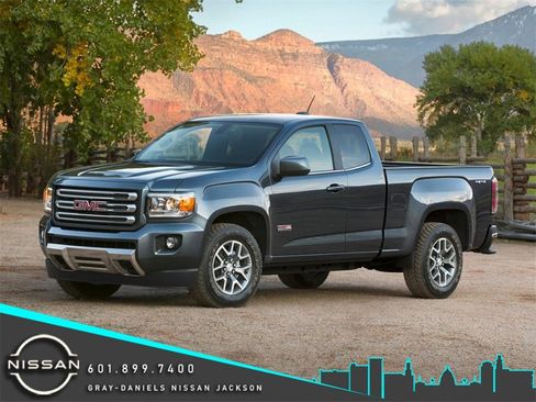 Used 2018 GMC Canyon SLE image 1