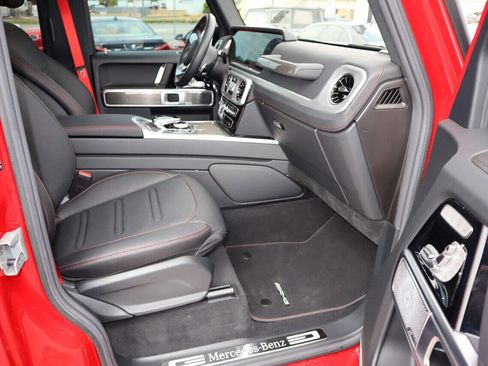 Used 2021 Mercedes-Benz G 550 image 41