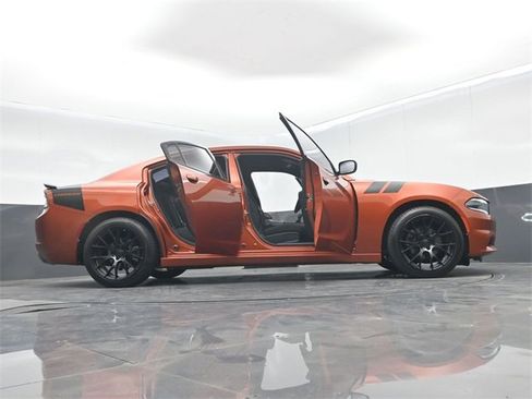 Used 2020 Dodge Charger SXT image 72