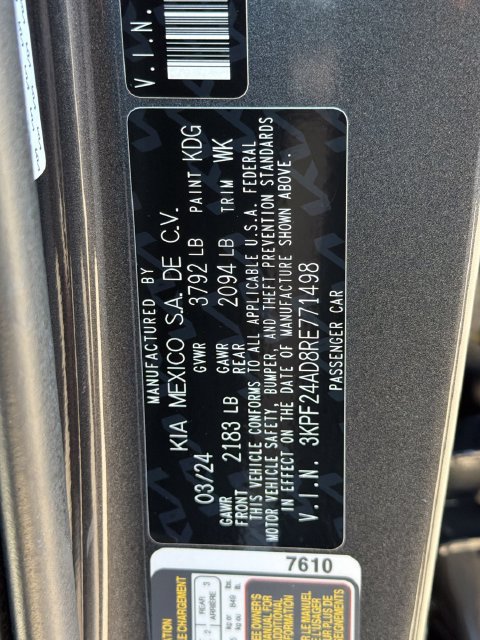 Used 2024 Kia Forte LXS FWD image 29