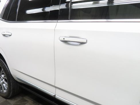 Used 2025 GMC Yukon Denali w/ Denali Reserve Package image 35