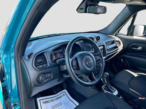 Used 2022 Jeep Renegade Altitude w/ Convenience Group image 11