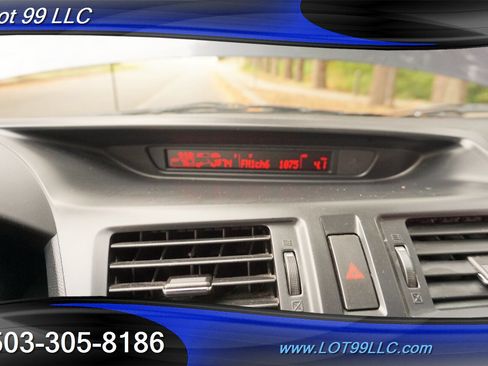 Used 2012 MAZDA MAZDA5 Touring image 23