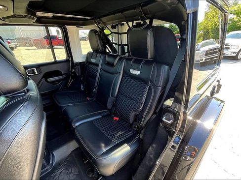 Used 2019 Jeep Wrangler Unlimited Rubicon AWD/4WD image 27