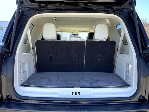 Certified 2021 Lincoln Navigator L Black Label w/ Cargo Convenience Package image 24