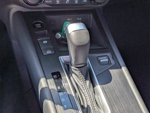 New 2026 Nissan Kicks SV image 27