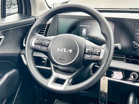 Certified 2024 Kia Sportage LX image 15