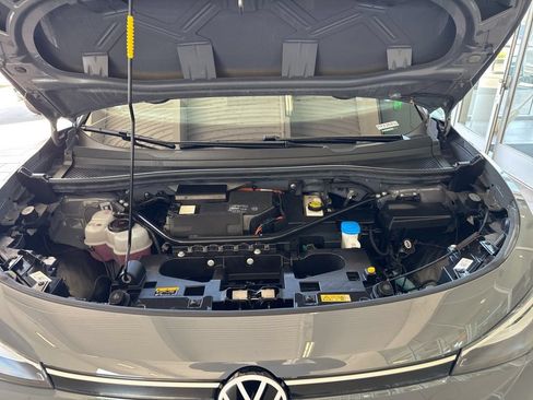 Certified 2023 Volkswagen ID.4 Pro RWD image 18
