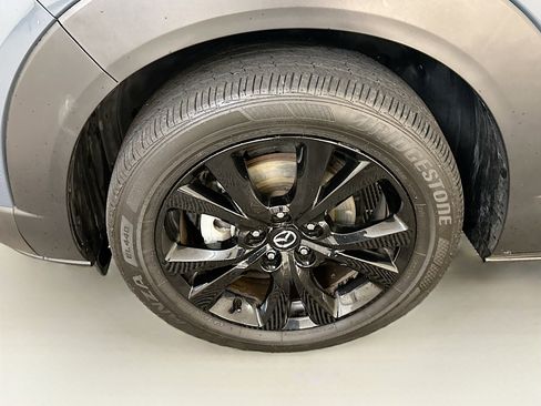 Used 2024 MAZDA CX-30 AWD 2.5 S w/ Preferred Package image 11