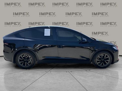 Used 2023 Tesla Model X AWD/4WD image 6