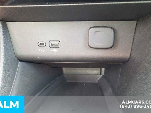 Used 2024 Buick Encore GX Sport Touring image 29