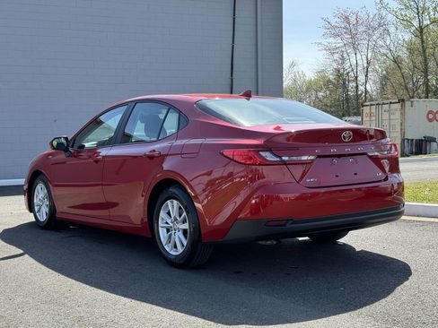 Certified 2025 Toyota Camry LE image 23