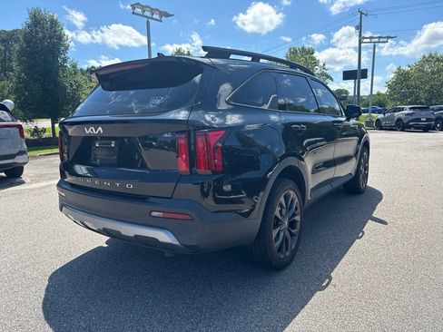 Used 2022 Kia Sorento SX Prestige w/ Rust Color Package AWD/4WD image 5