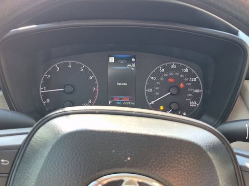 Used 2025 Toyota Corolla LE w/ LE Premium Package FWD image 22