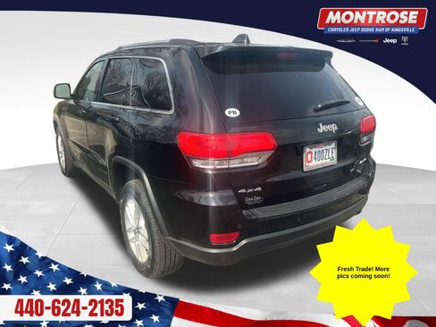 Used 2017 Jeep Grand Cherokee Laredo w/ Quick Order Package 23E AWD/4WD image 2