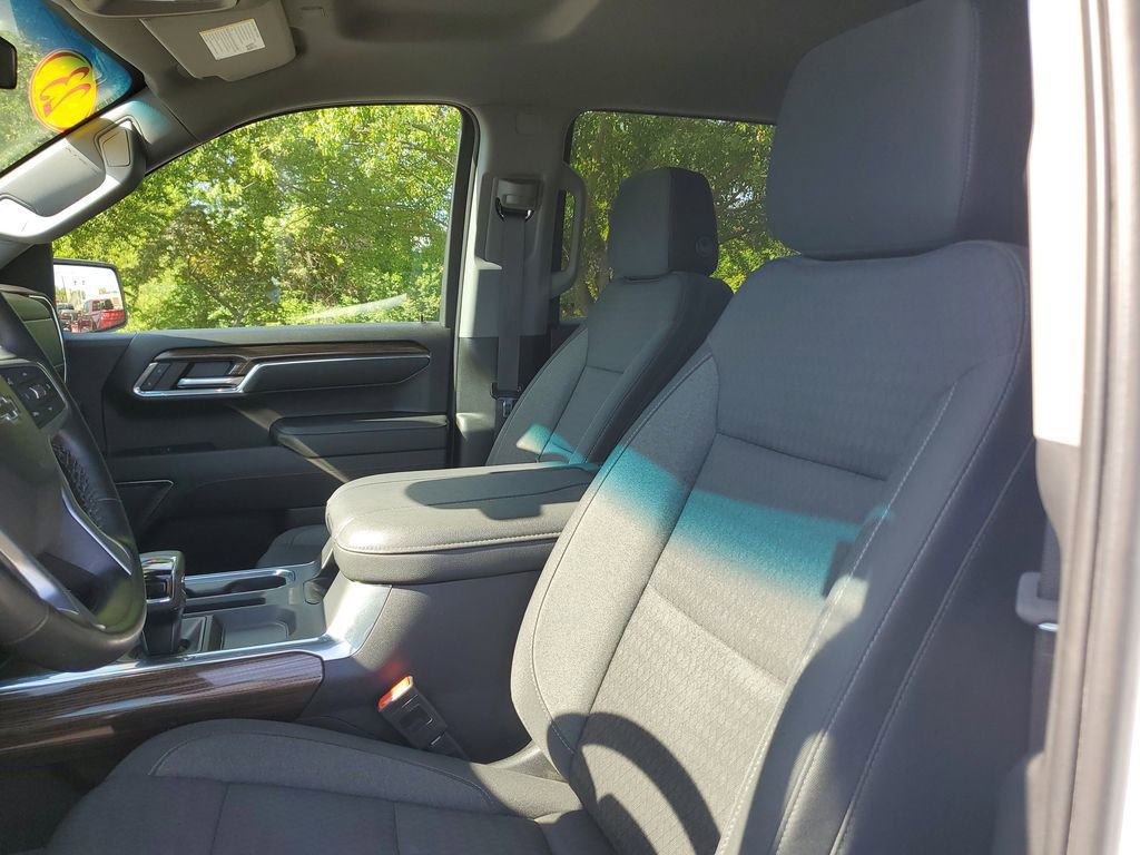 Used 2023 Chevrolet Silverado 1500 LT Trail Boss w/ Protection Package AWD/4WD image 16