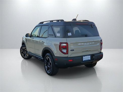 New 2025 Ford Bronco Sport Outer Banks image 6