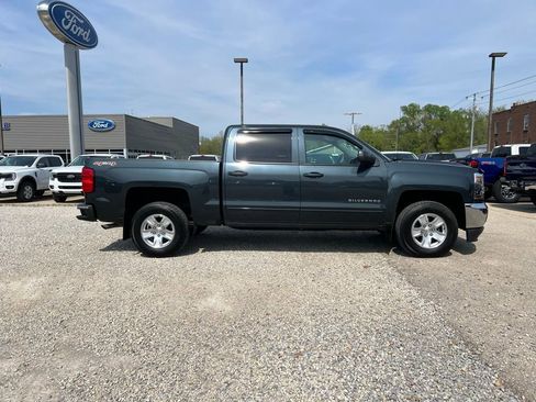 Used 2017 Chevrolet Silverado 1500 LT w/ All Star Edition image 9