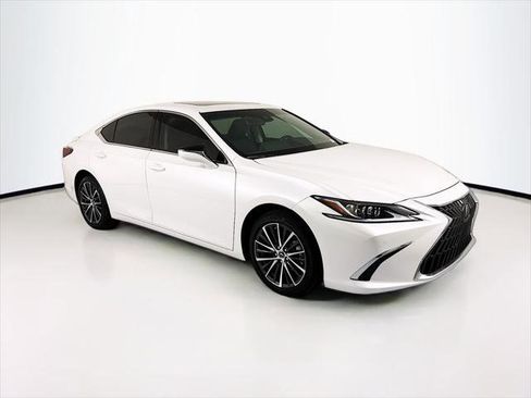 Certified 2025 Lexus ES 300h w/ Premium Package FWD image 3