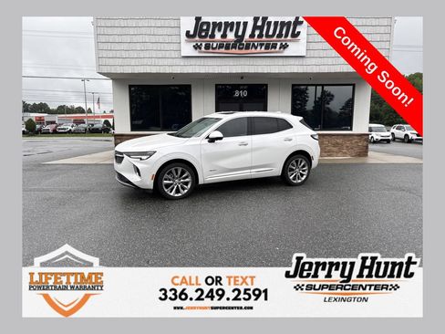 Used 2023 Buick Envision Avenir FWD image 1