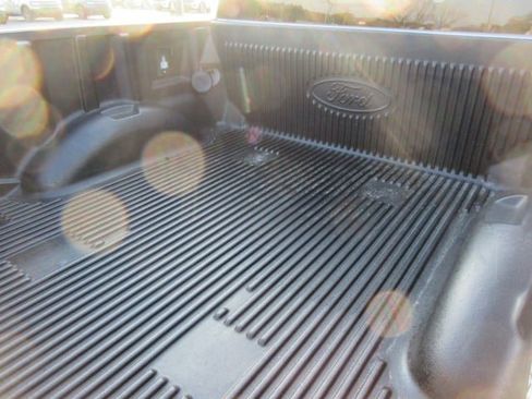 Used 2022 Ford F150 XLT w/ Equipment Group 302A High AWD/4WD image 16