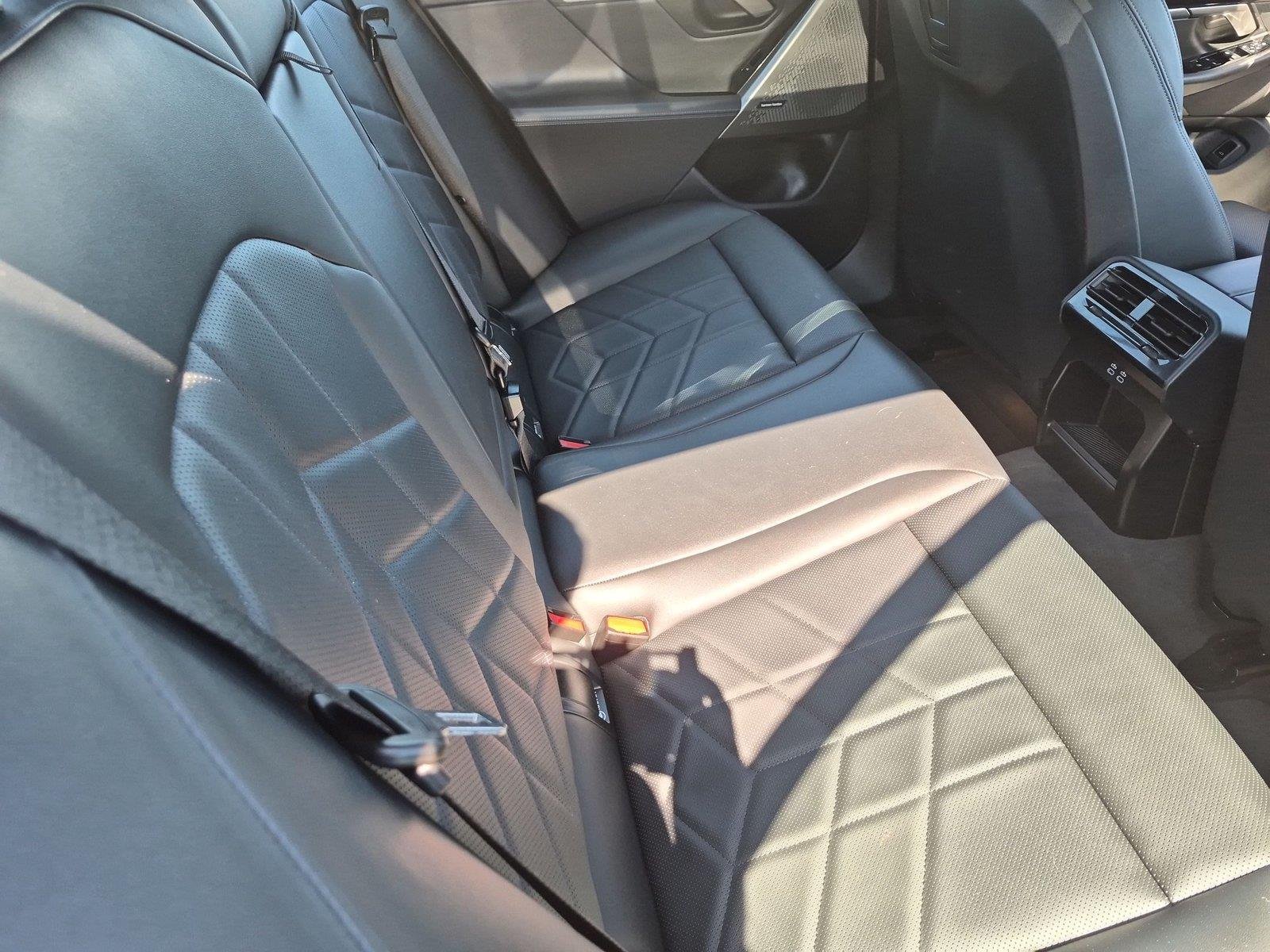 Used 2026 BMW 530i RWD image 32