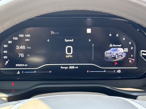 Used 2023 GMC Yukon Denali image 11