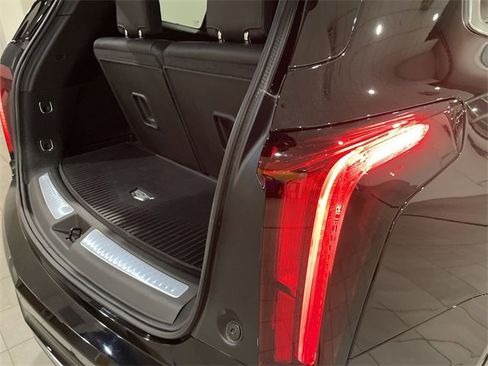 Certified 2025 Cadillac XT6 Premium Luxury w/ Technology Package image 15
