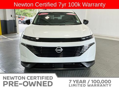 Used 2025 Nissan Murano SV AWD/4WD image 19