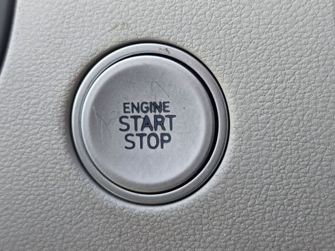 Used 2023 Hyundai Tucson Limited image 10