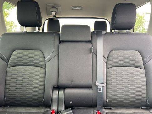 Used 2024 Nissan Pathfinder SV image 30