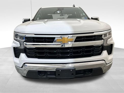 Used 2024 Chevrolet Silverado 1500 LT AWD/4WD image 10