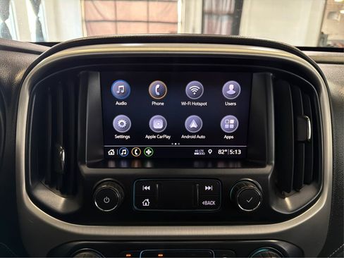 Used 2019 GMC Canyon SLE AWD/4WD image 16