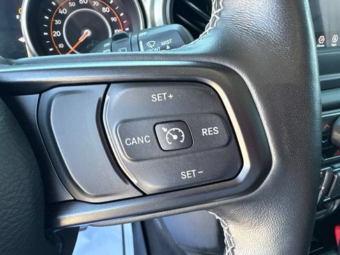 Used 2021 Jeep Wrangler Unlimited Sport AWD/4WD image 17