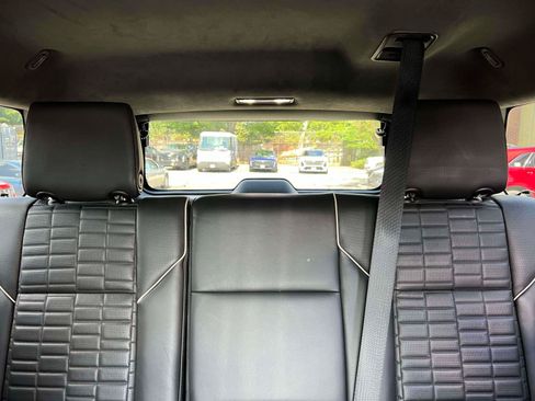 Used 2021 Cadillac Escalade ESV Sport Platinum w/ LPO, ONYX Package AWD/4WD image 10
