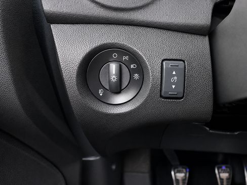 Used 2019 Ford Fiesta ST FWD image 28