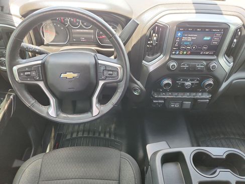 Used 2020 Chevrolet Silverado 1500 LT w/ Texas Edition RWD image 11